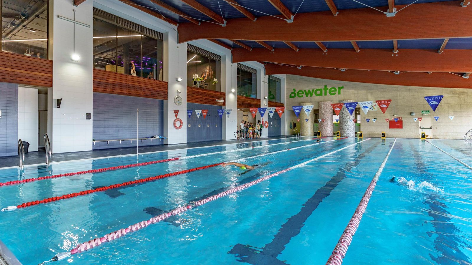 Piscina en BeOne Ourense