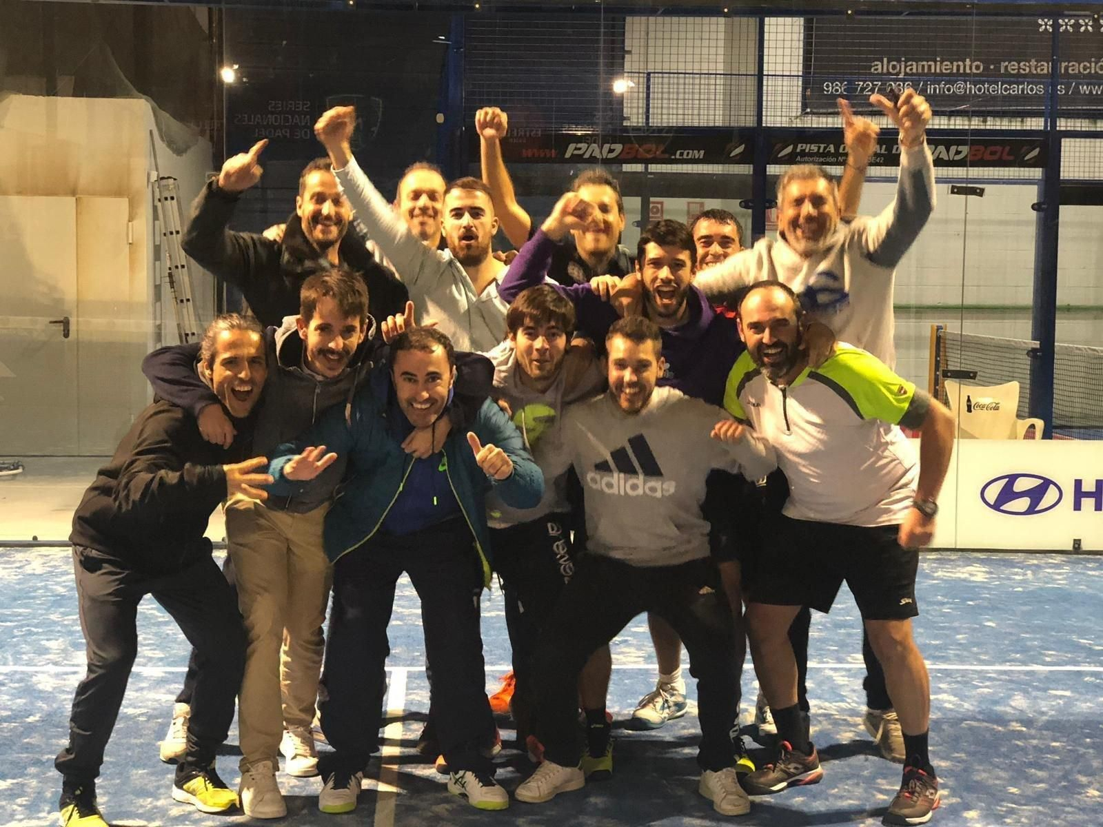 Los componentes del Arenga Padelstop se han clasificado por segunda vez consecutiva para el Nacional.