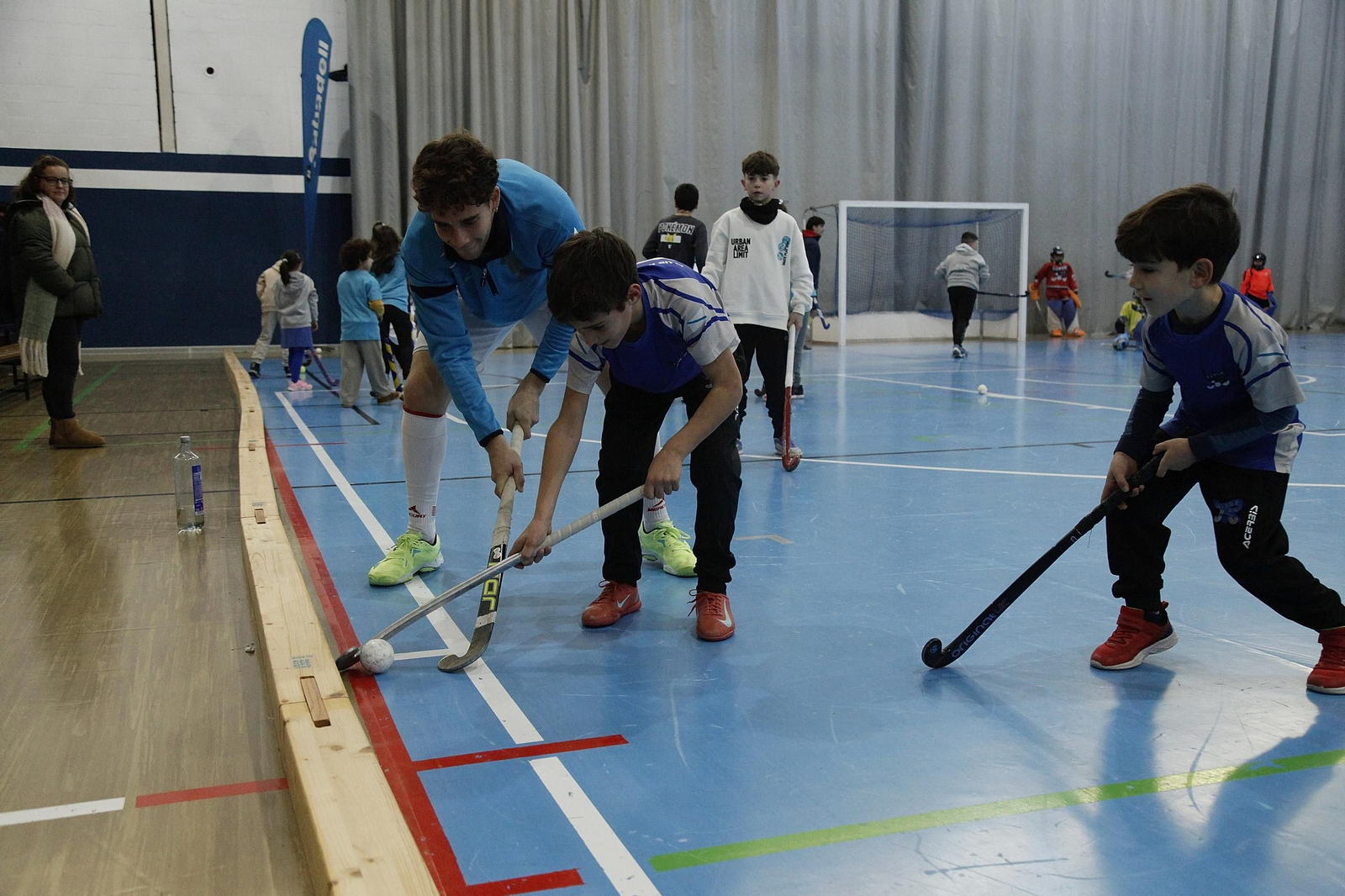 Galería | Ourense disfruta y se divierte con la selección española de hockey sala