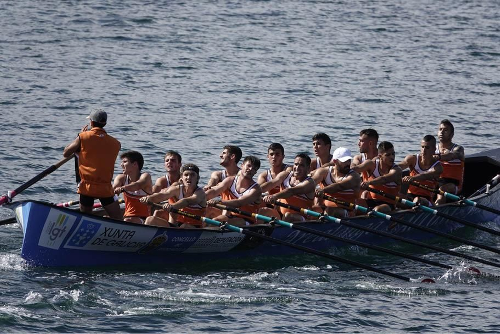 Chapela fue la trainera mejor clasificada de la Ría de Vigo al terminar en cuarta posición.

FOTOS: VICENTE ALONSO