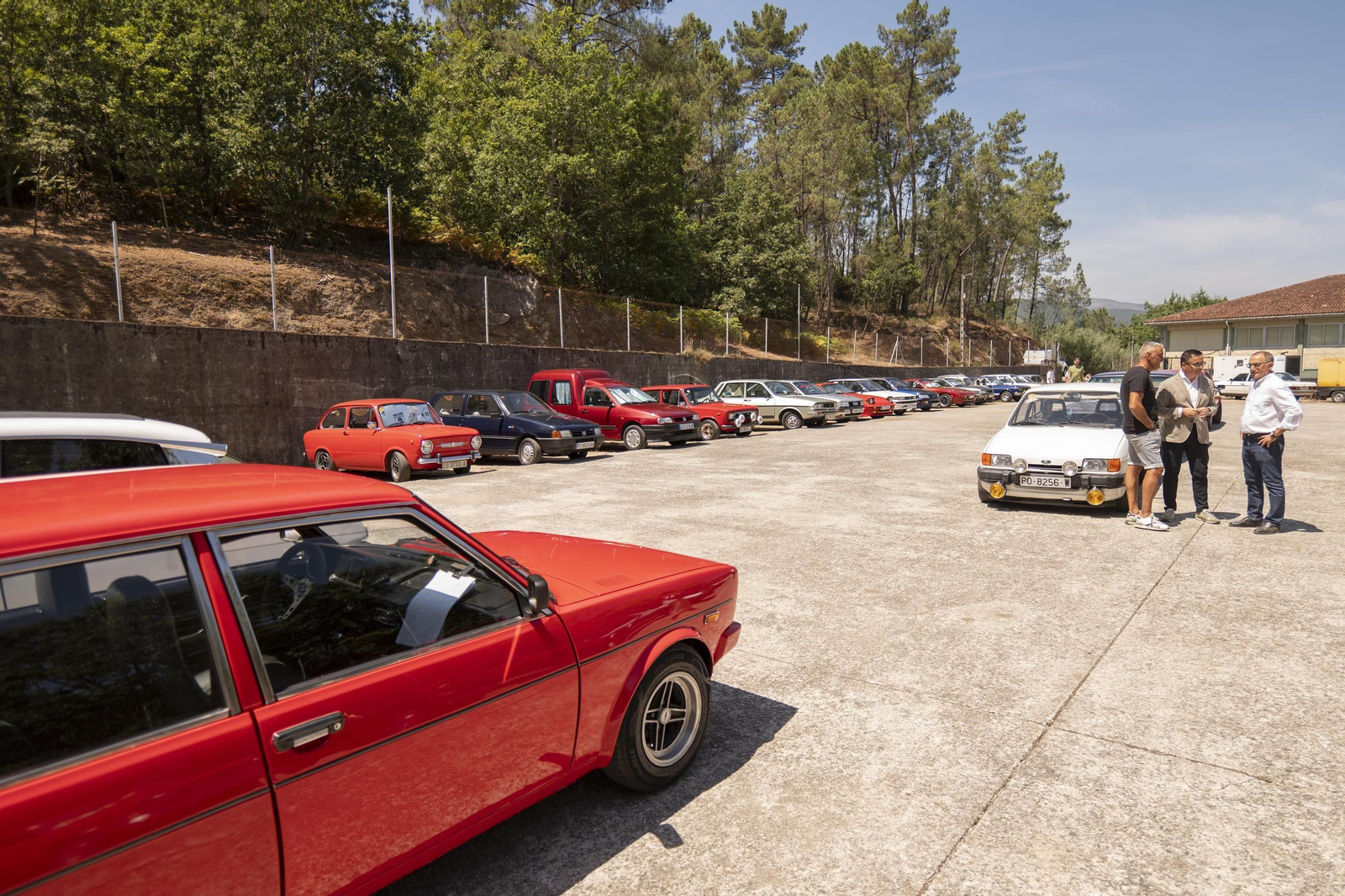 Galería | Pimientos, coches clásicos y música conquistan Arnoia