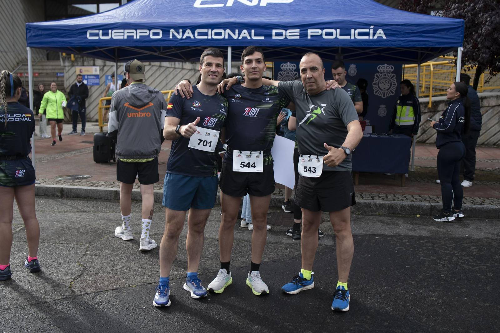 Galería |  Ourense se llena de solidaridad y corredores para la III Carrera Ruta 091 de la Policía Nacional