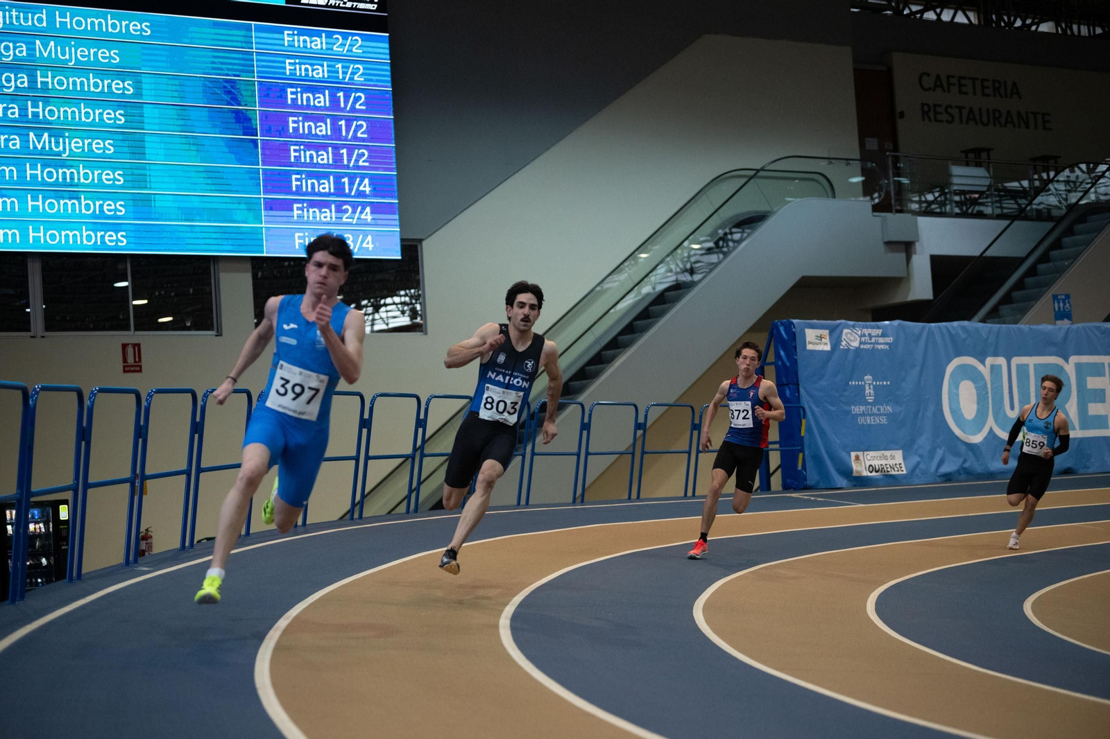Galería | El Atletismo Sub-23 gallego disfruta en Expourense