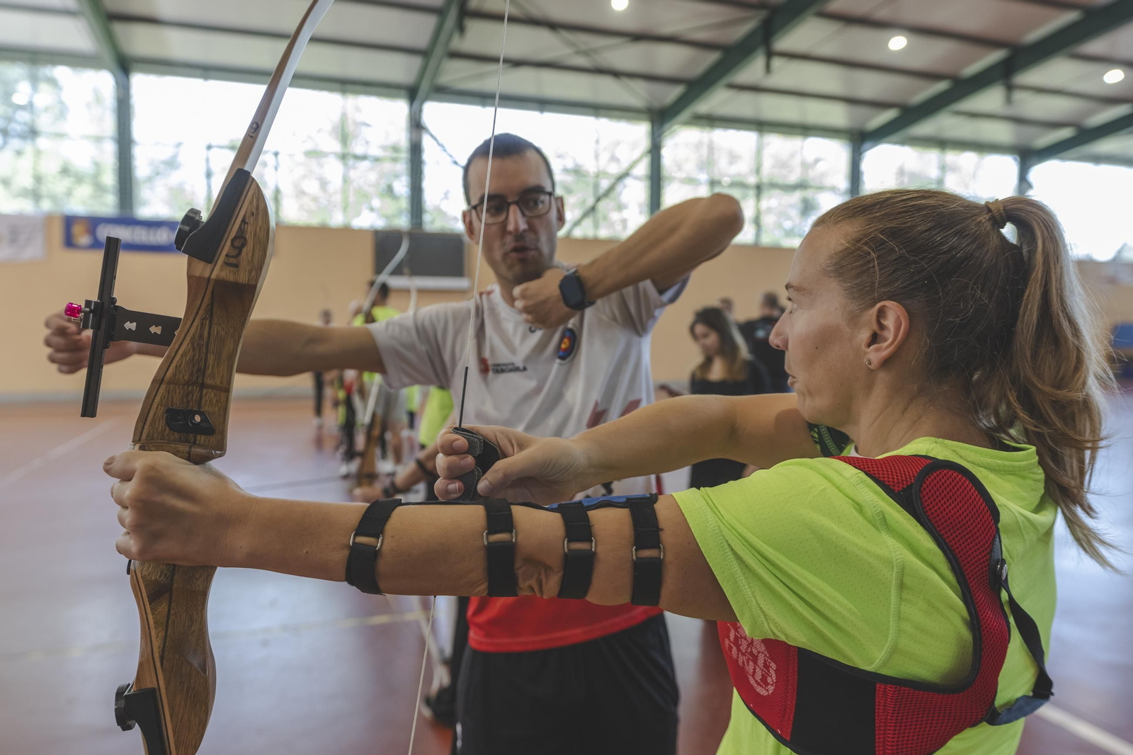 Una jornada llenas de arcos y flechas junto a +Deporte La Región