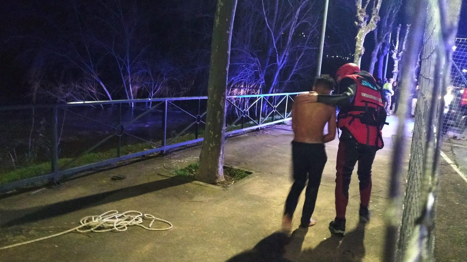 El menor, ya rescatado en el Malecón de O Barco de Valdeorras