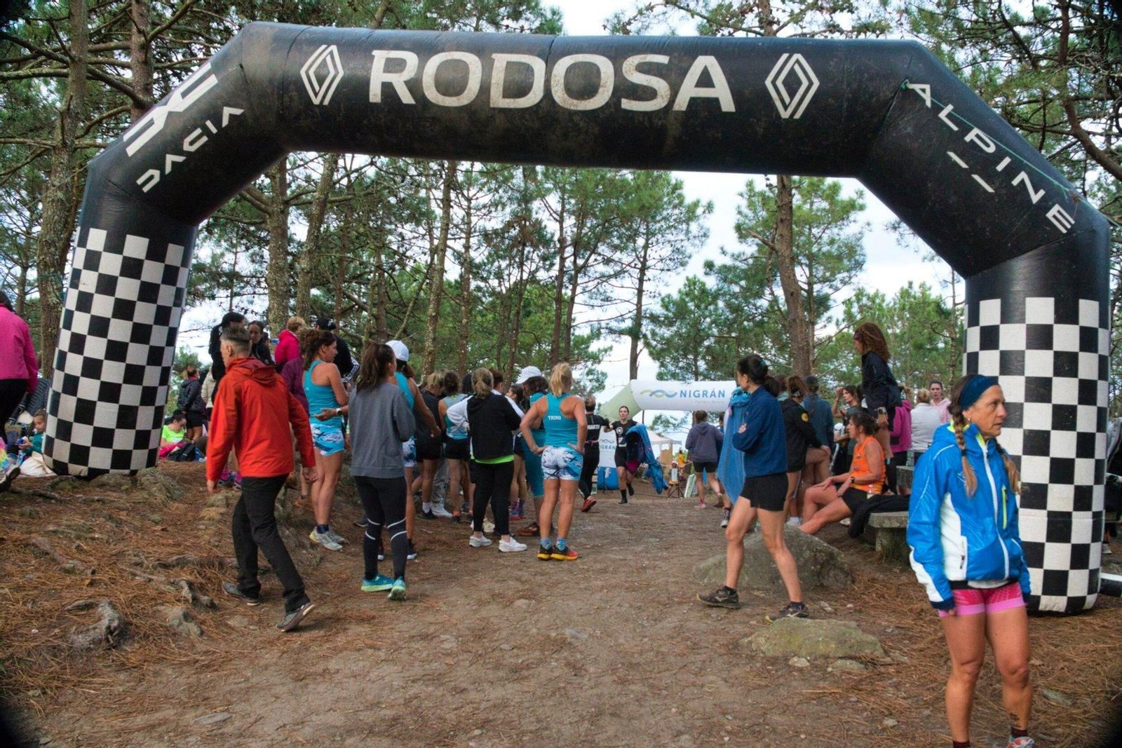 Carrera femenina en Monteferro.