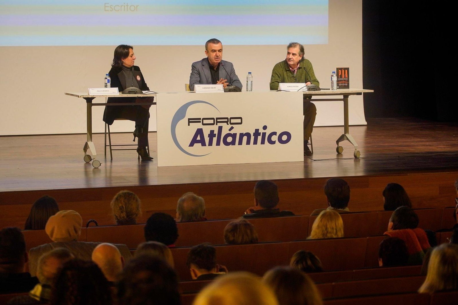 Lorenzo Silva en el Foro Atlántico.