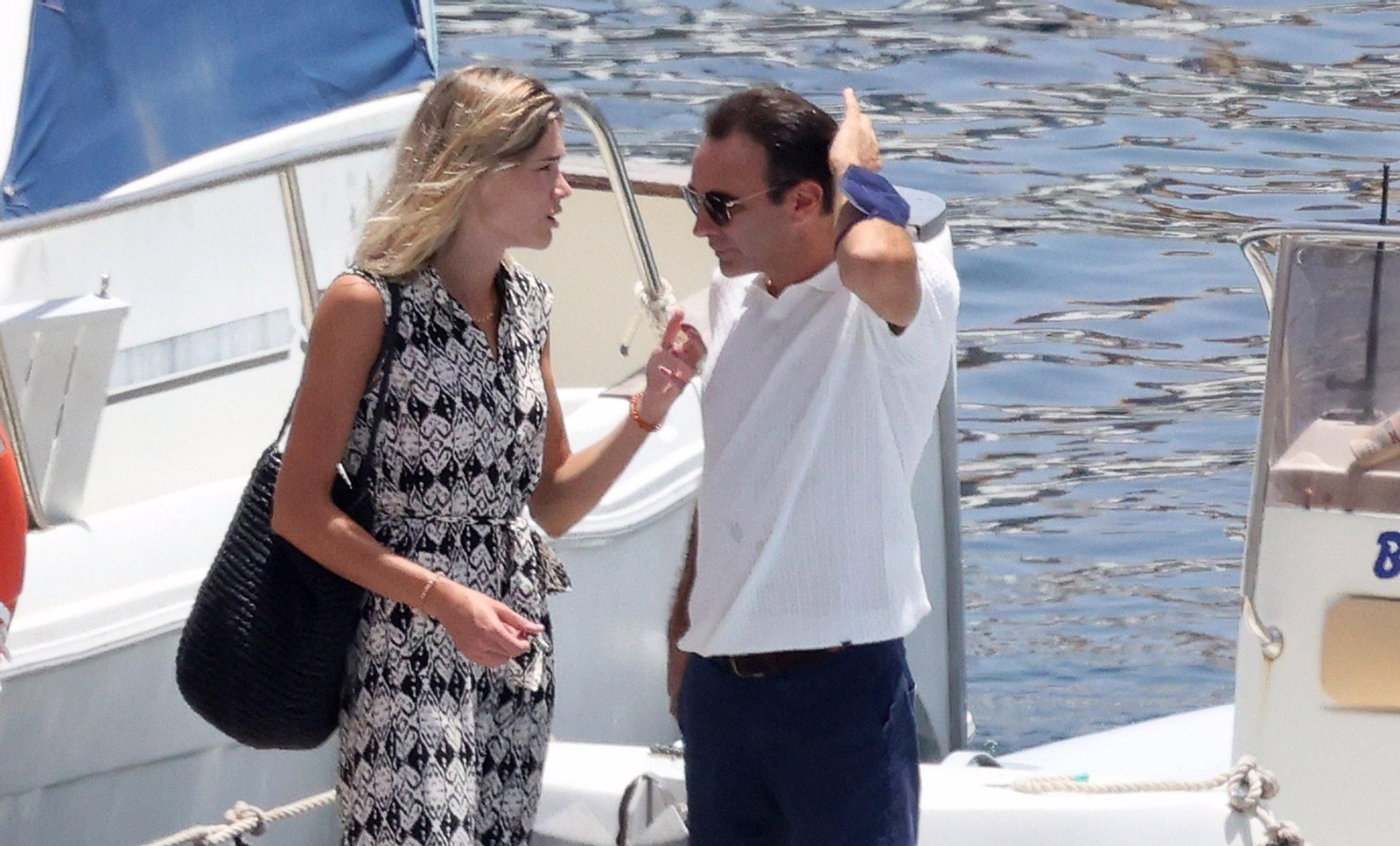 Ana Soria y Enrique Ponce disfrutan del verano. // EP