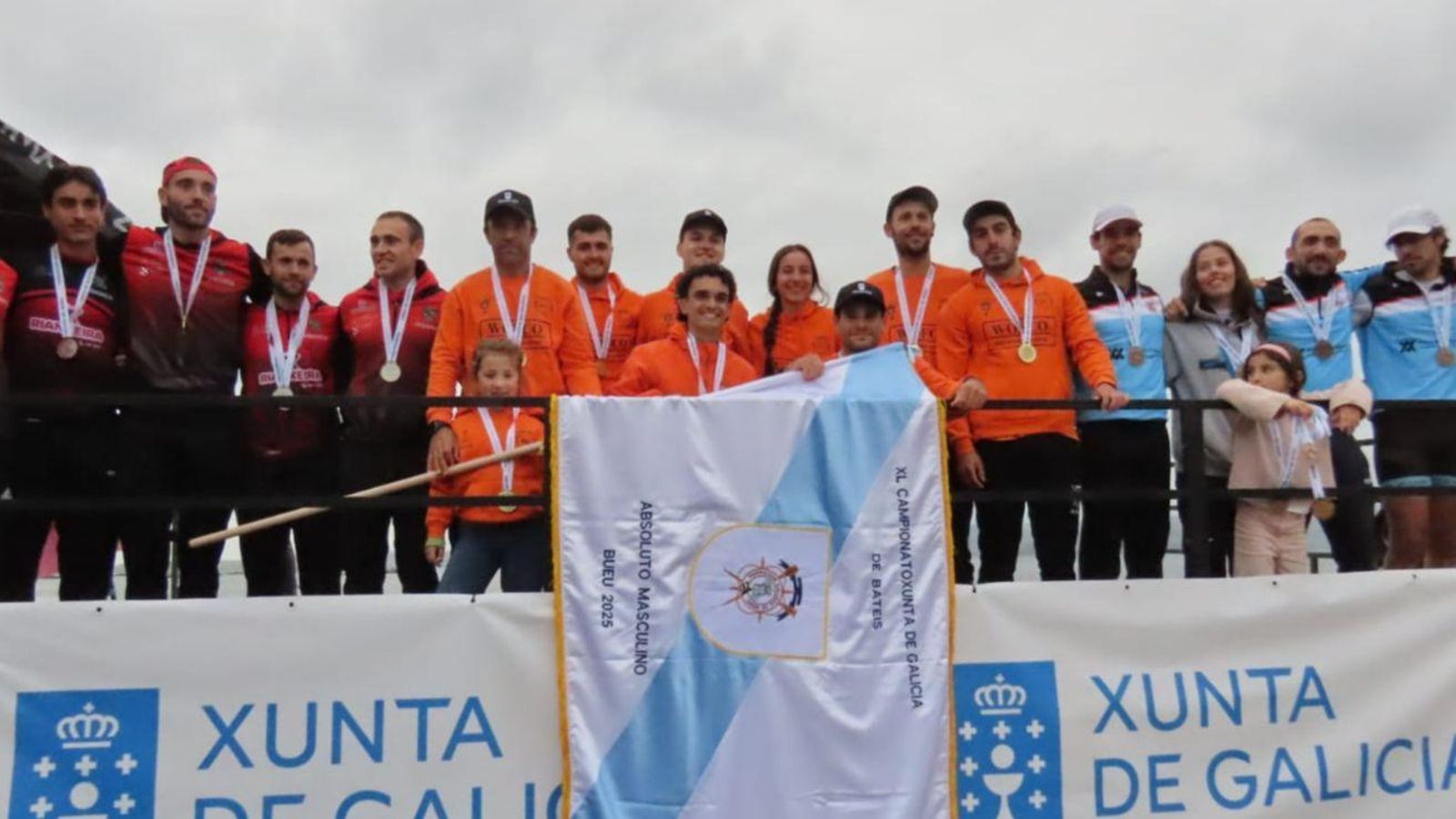 O equipo sénior de Chapela impúxose no Galego de remo.