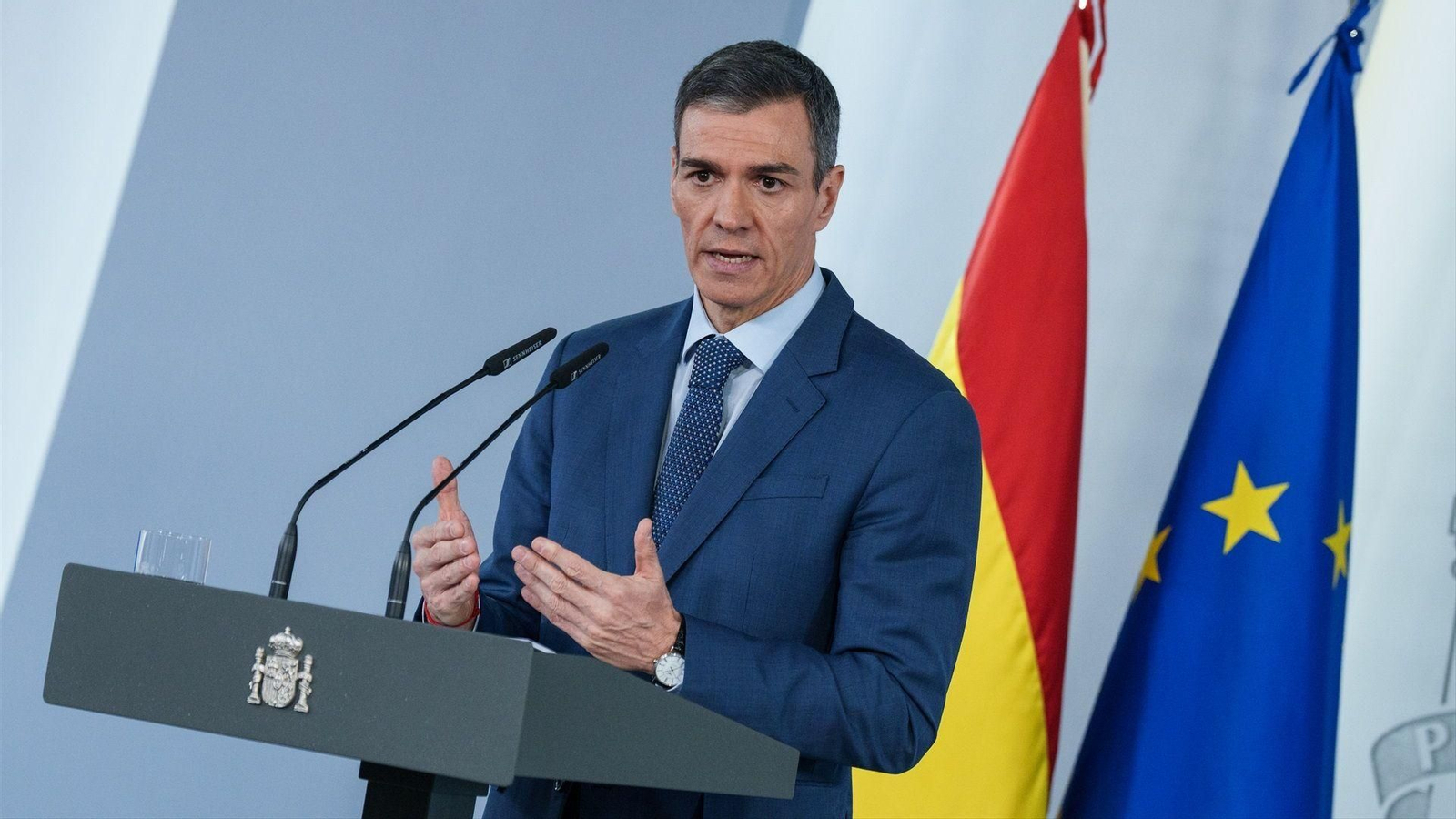 El presidente del Gobierno, Pedro Sánchez, durante una rueda de prensa posterior al Consejo de Ministros extraordinario.