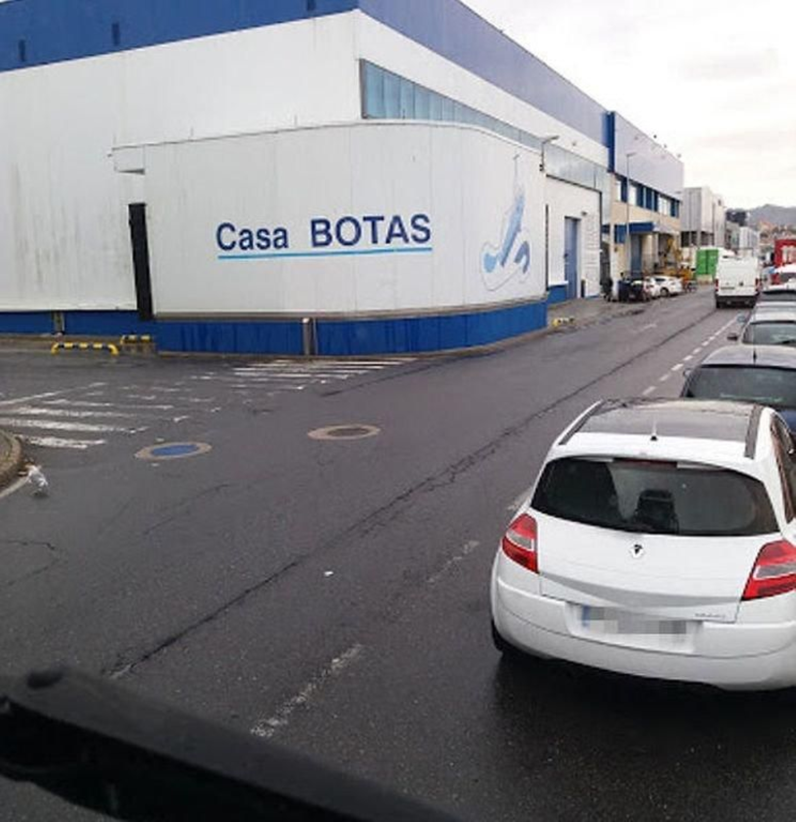 Casa Botas se levanta el 