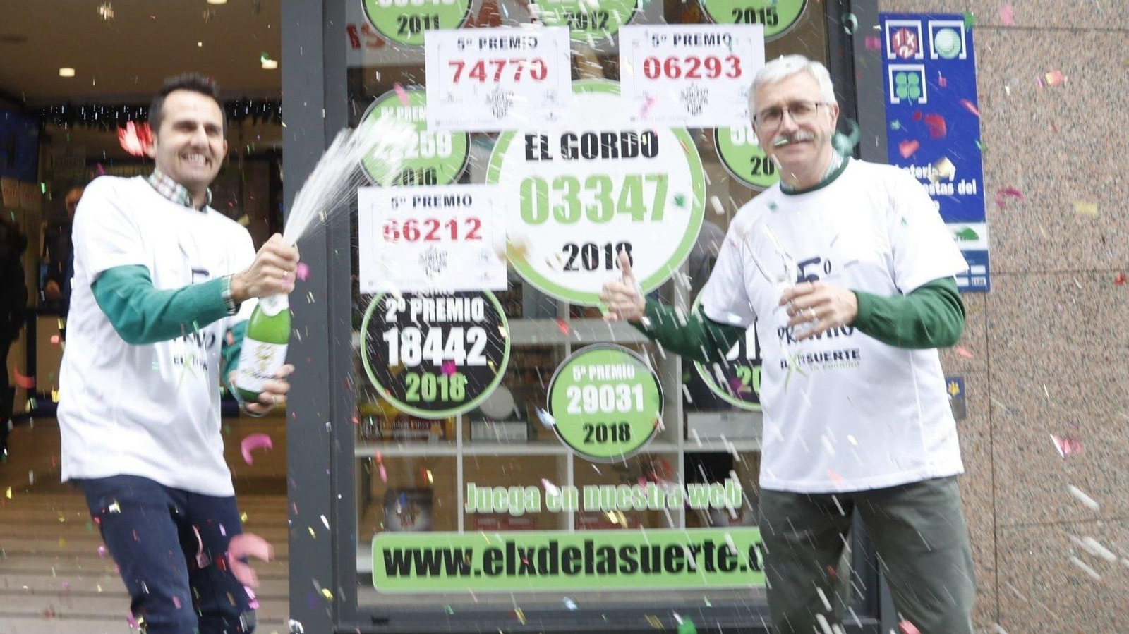 Andrés y Benjamín Martínez que ya han repartido tres quintos en Porriño.