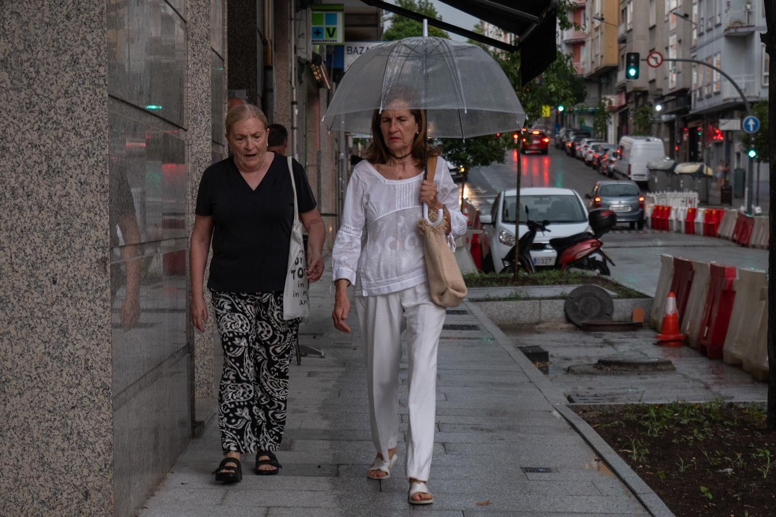 Galería | La ola de calor se despidió con intensas tormentas en Ourense, en fotos