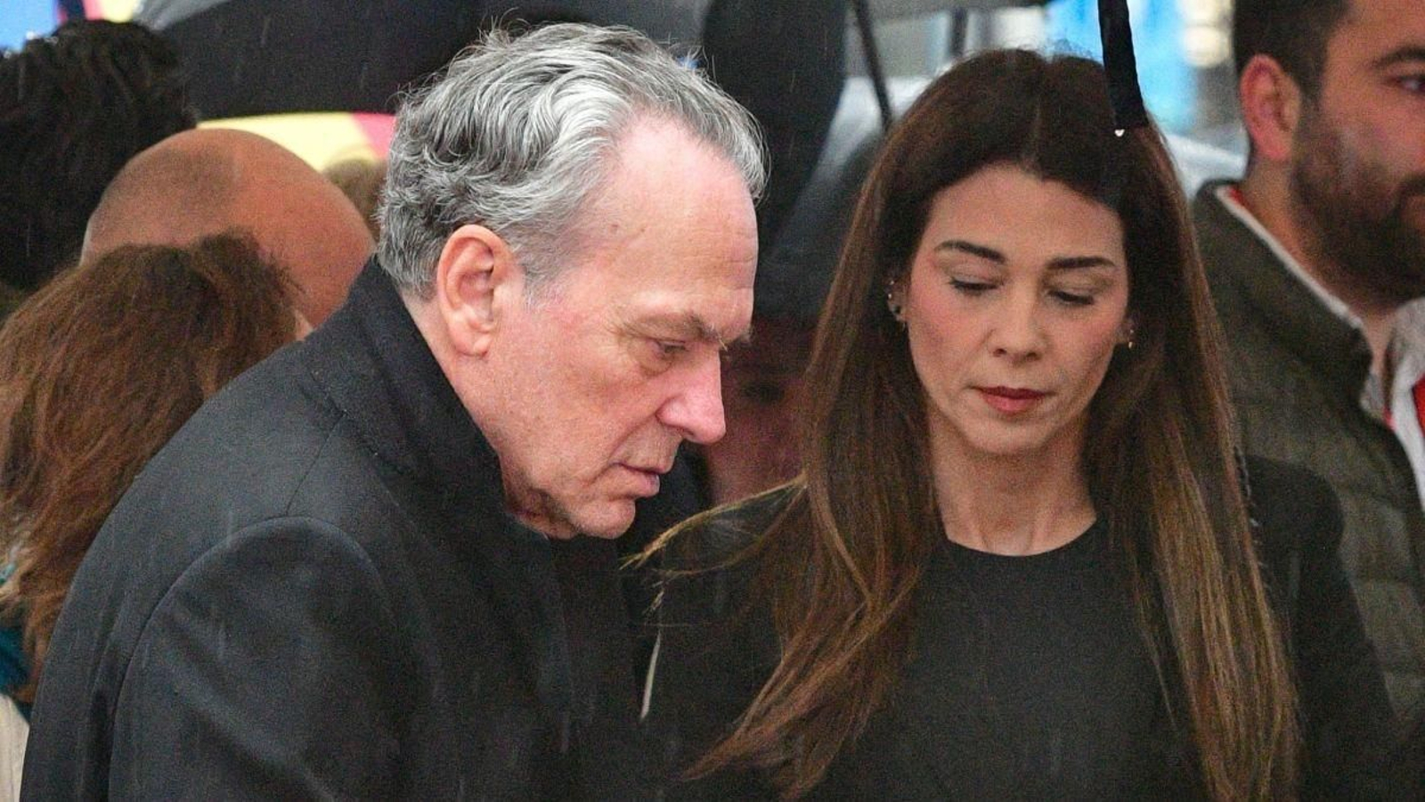 José Coronado y su pareja, Irene López, en la entrega de las Grandes Cruces de la Orden del Dos de Mayo.