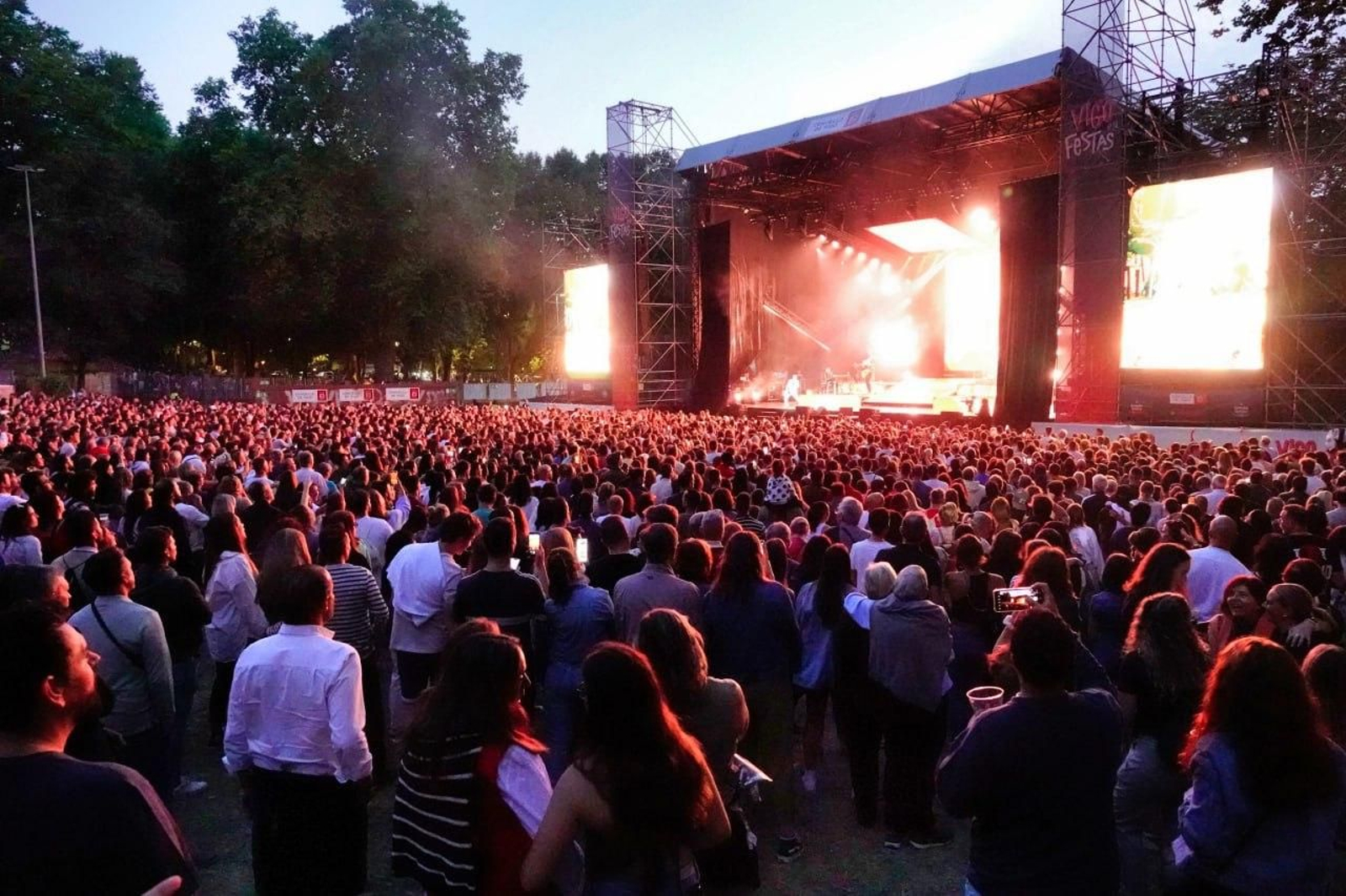 David Bisbal en el concierto de Castrelos. // Vicente Alonso