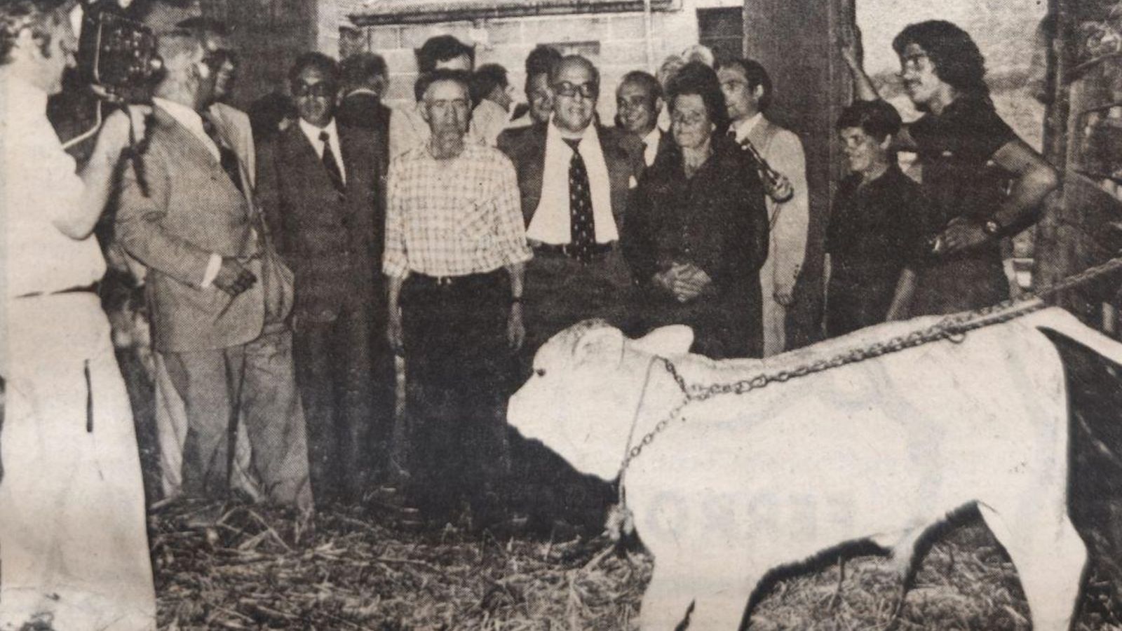 Un momento de la visita del ministro de Agricultura.