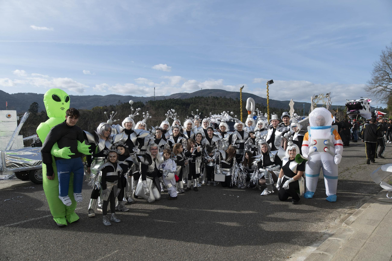 Galería | O Zamaruco dixo adeus ao Entroido en Cortegada o Entroido coas súas comparsas
