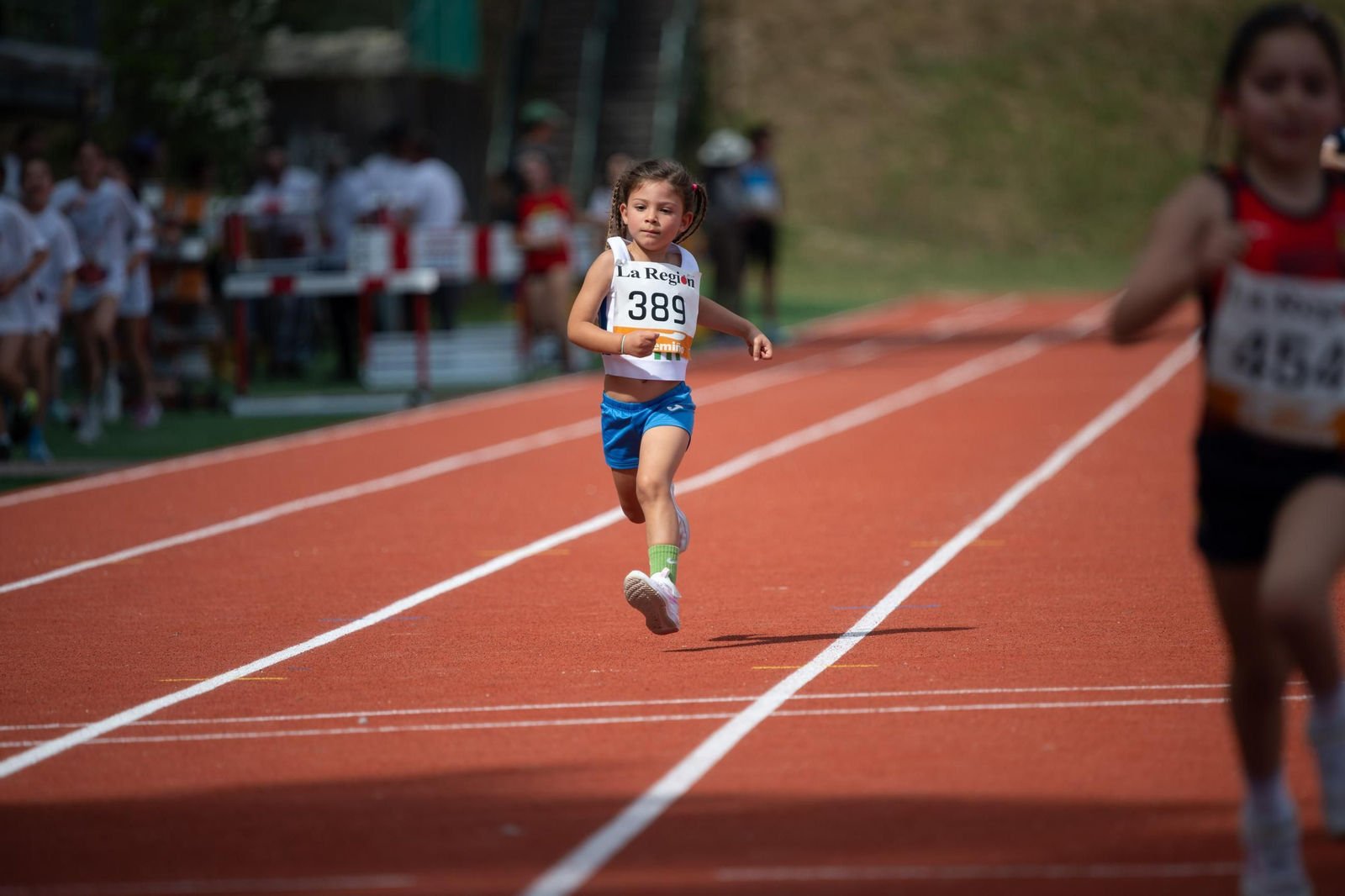 Galería | El atletismo ourensano disfruta en el 1er Trofeo Germán González