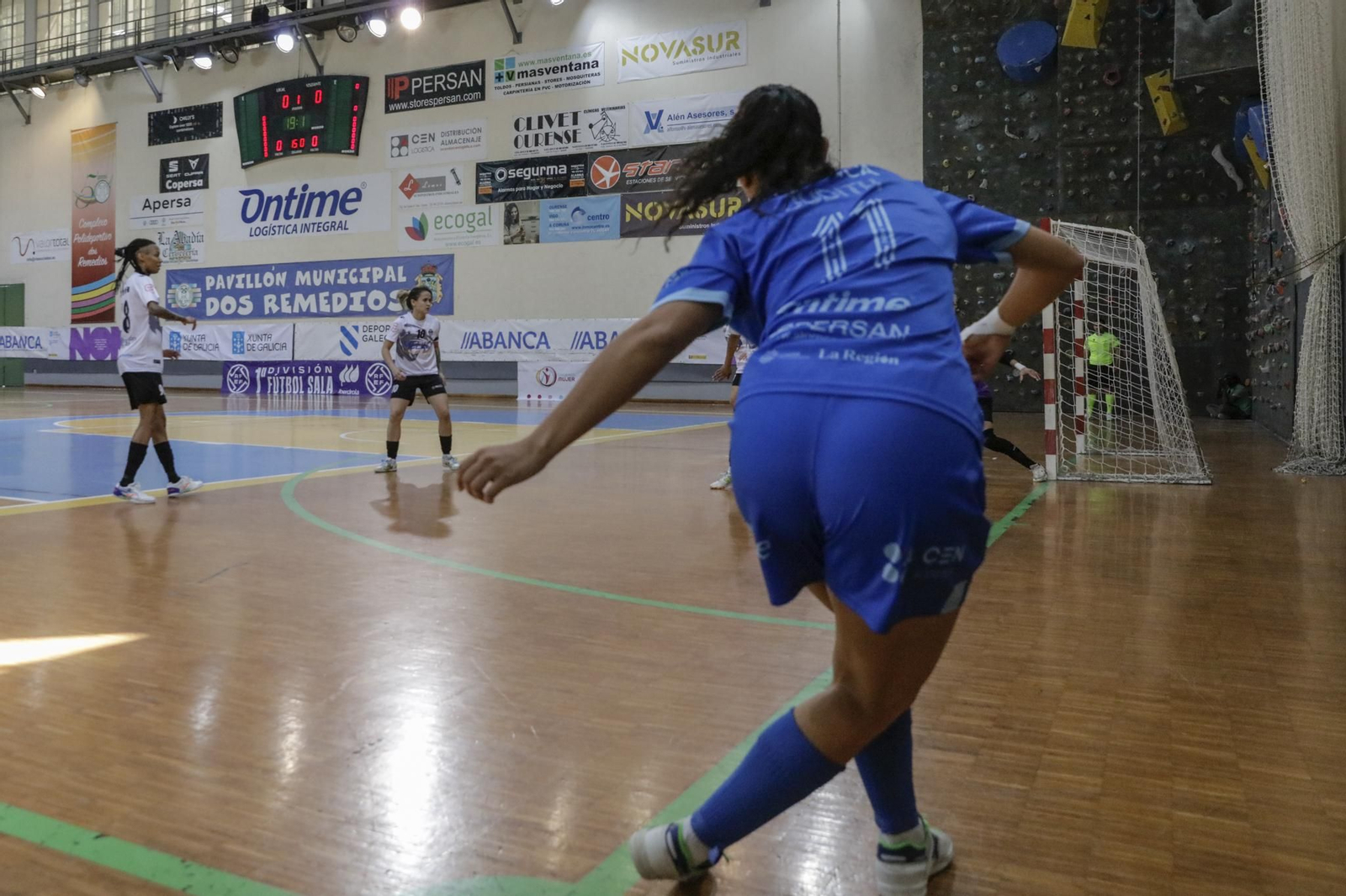 Galería | Ourense Ontime cae ante el líder
