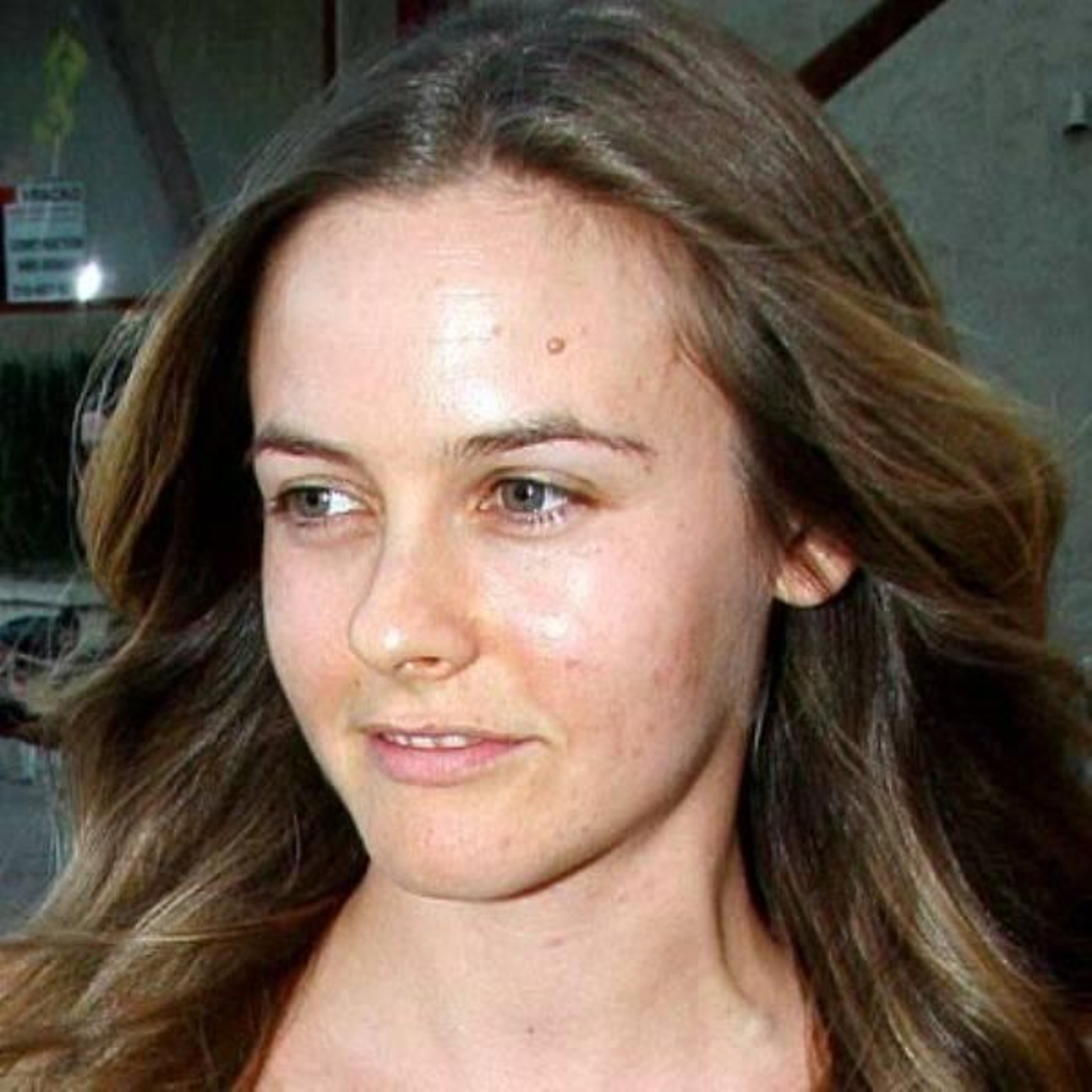 Alicia Silverstone sin maquillaje