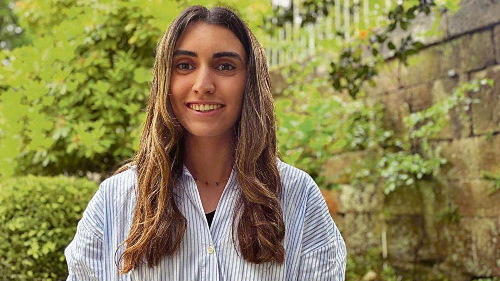 Carla Campos, Mir en Anestesiología y Reanimación.