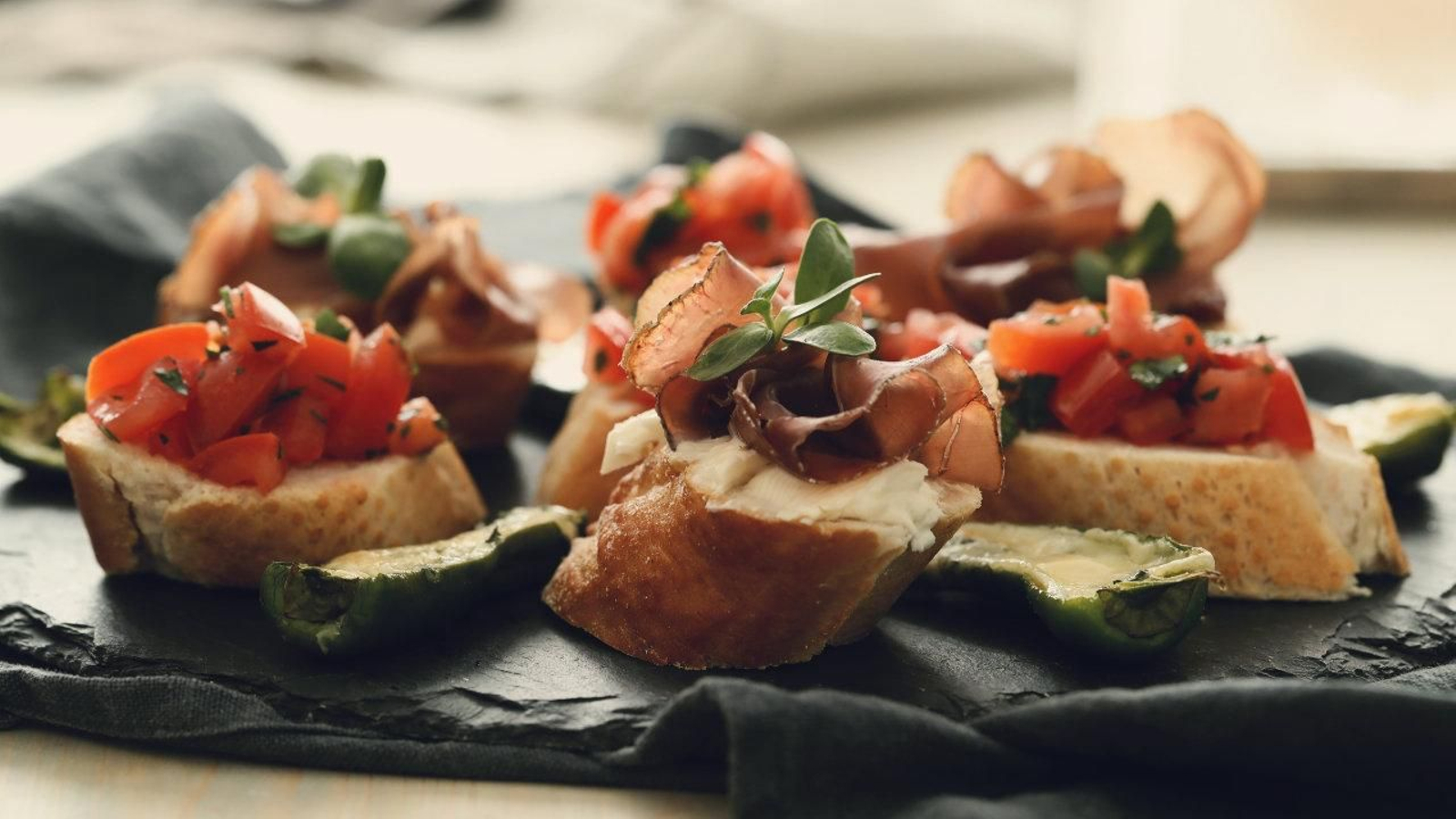 Varias tapas. (Archivo)