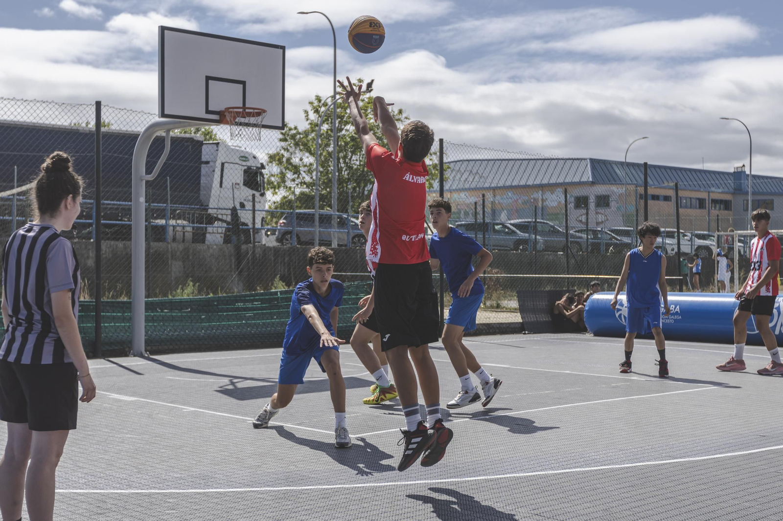 El 3x3 DepOUrense visitó Allariz y Xinzo