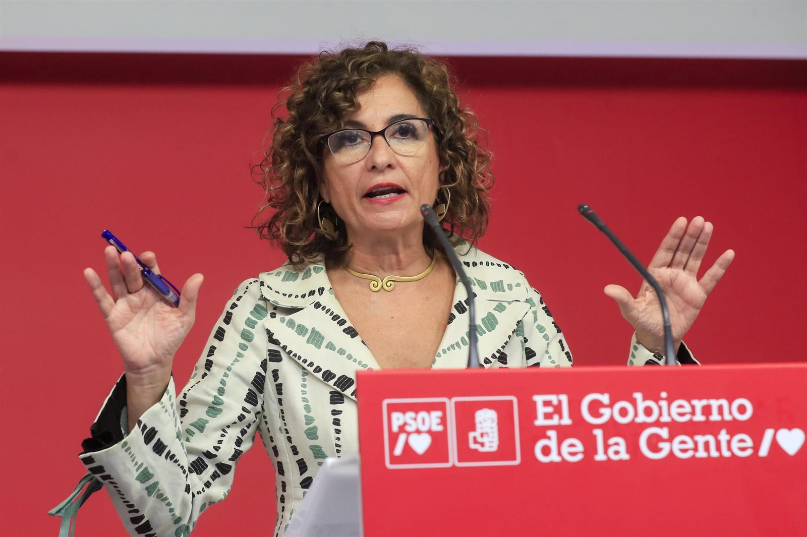 La vicesecretaria General del PSOE y ministra de Hacienda, María Jesús Montero (EFE)