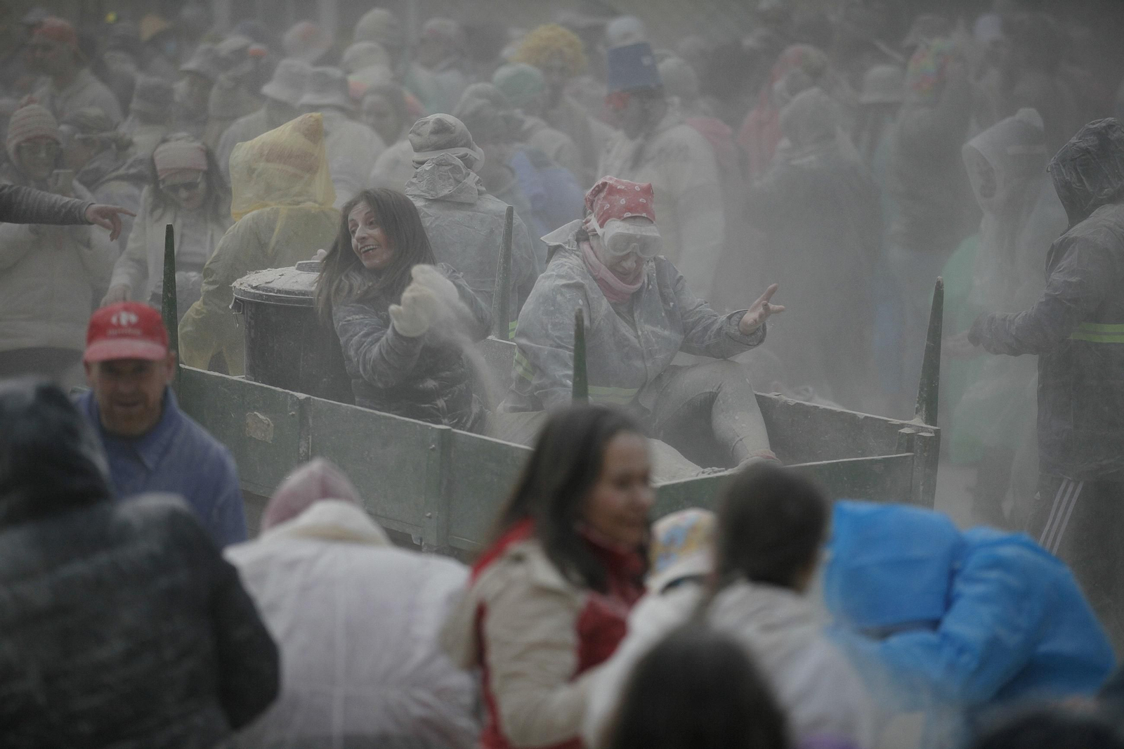 Galería | Los entroideiros conquistan Xinzo en el Domingo de Fareleiro