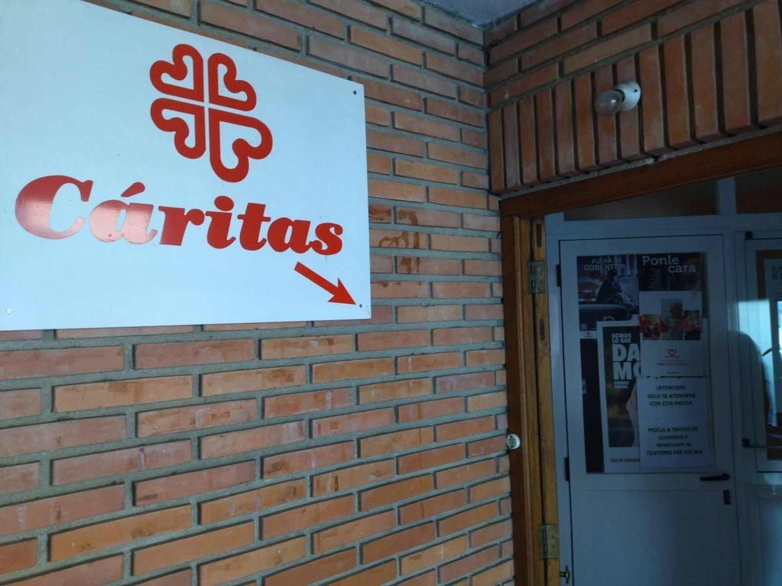 Sede de Cáritas en O Barco de Valdeorras.