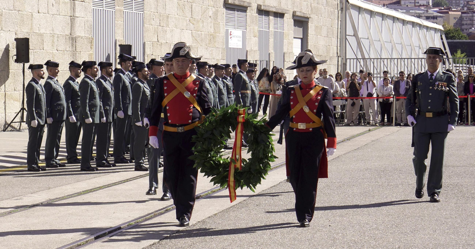 Galería | La Guardia Civil celebra el Día del Pilar en Vigo