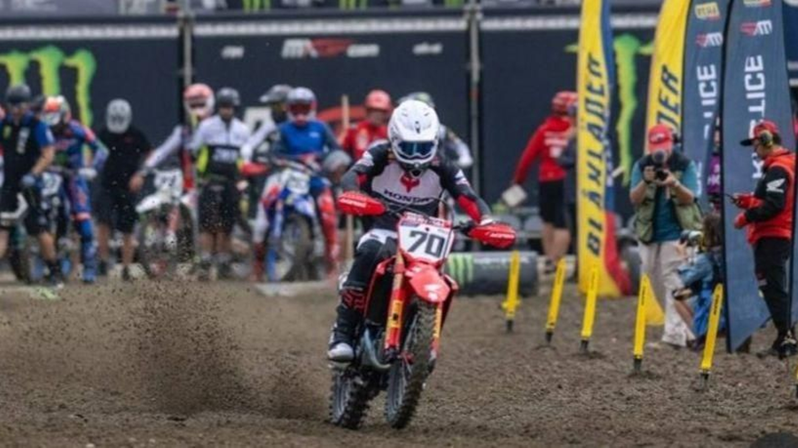 El piloto vigués Rubén Fernández, el pasado fin de semana en el circuito holandés de Arnhem.