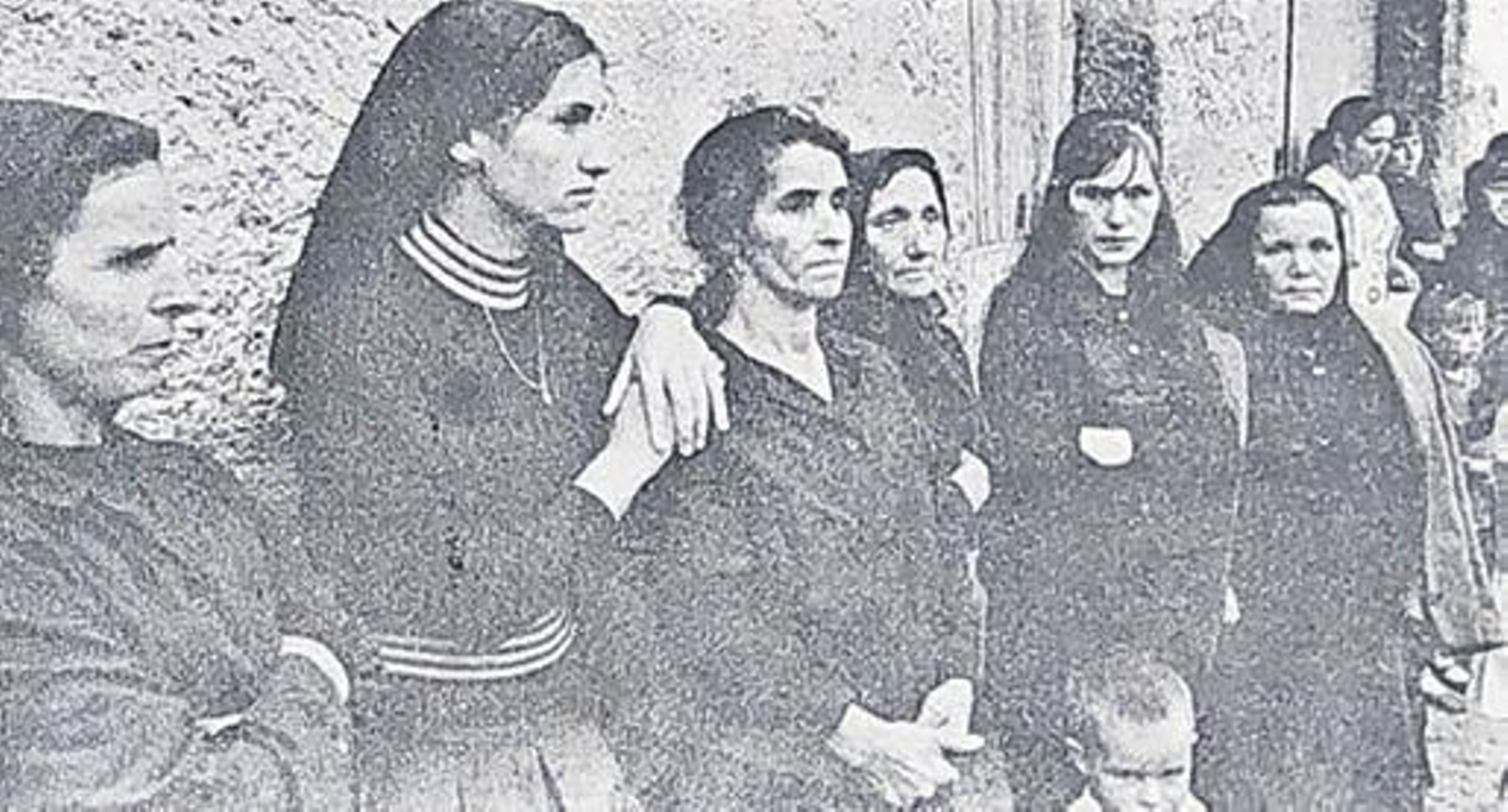 Mujeres de Olelas, captadas por Enrique Reza.