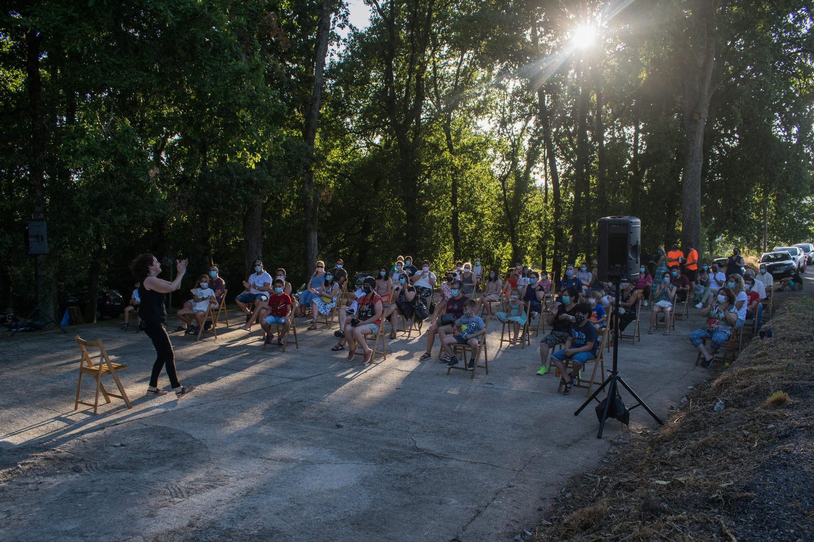 Santo Andrés fue escenario en la tarde de ayer de "Contos de dragóns e leóns".