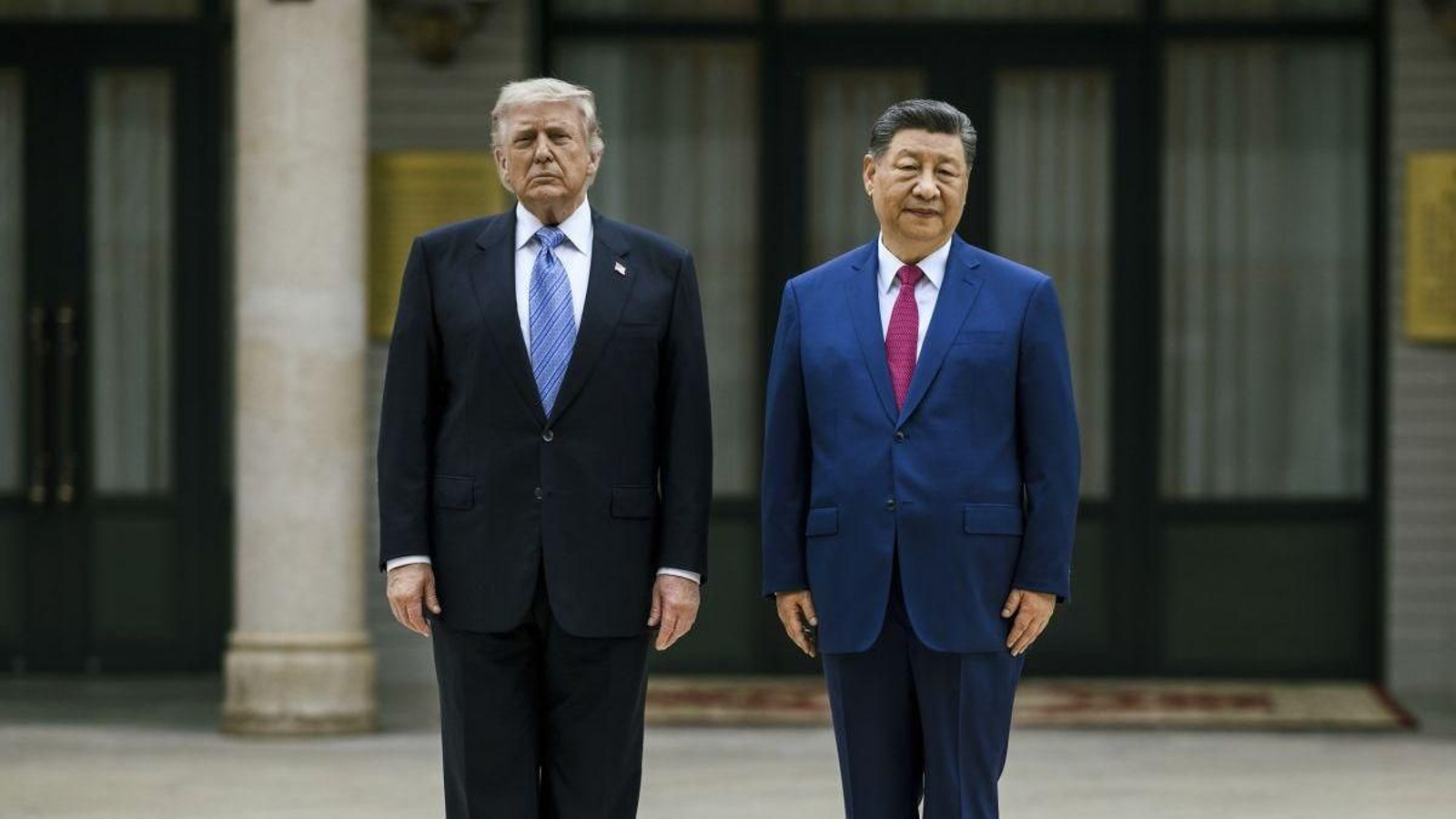 Donald Trump y Xi Jinping en la residencia y los jardines de Zhongnanhai, en Pekín, el pasado mayo.