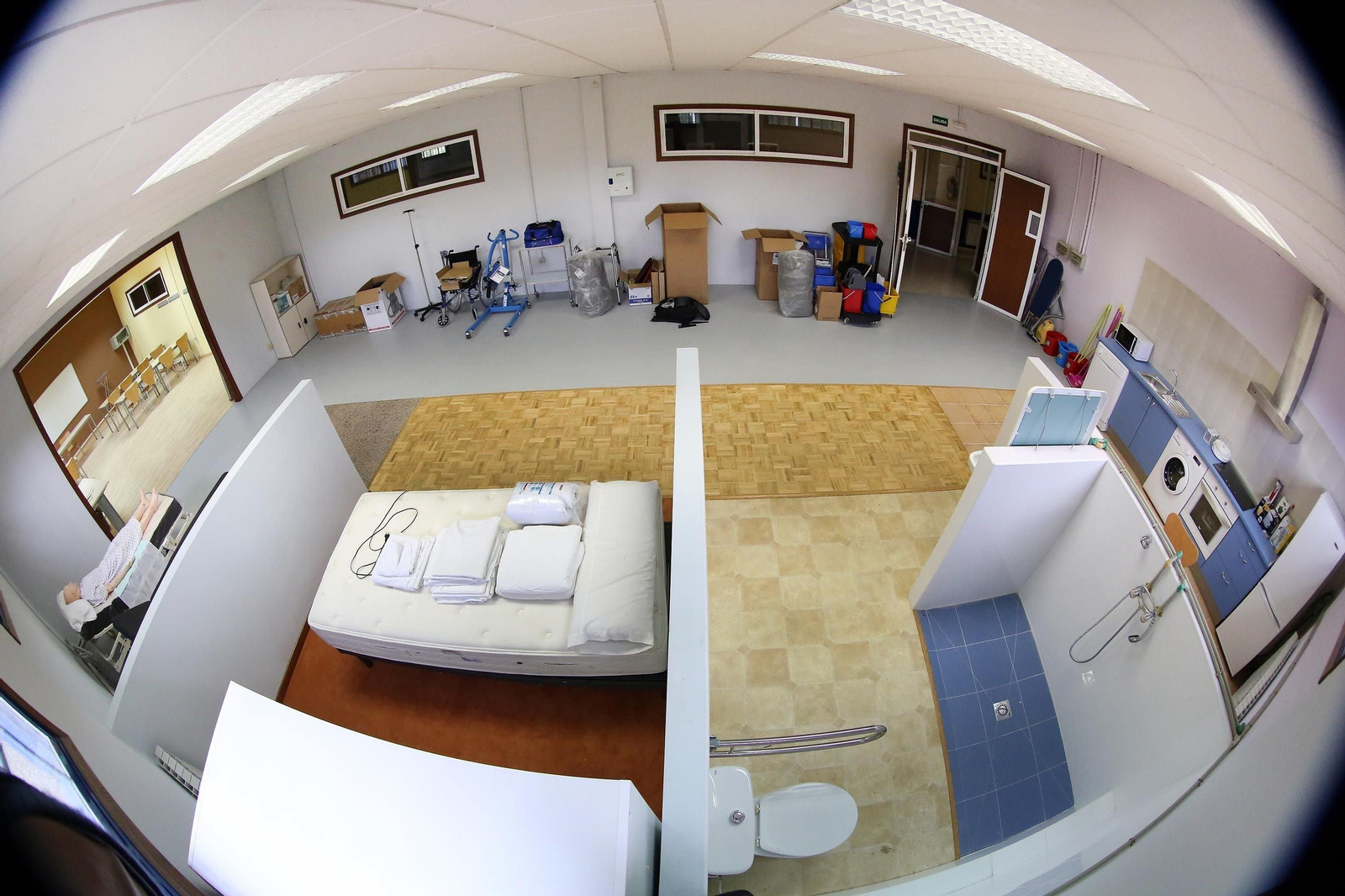 Instalaciones del CDL de Ponteareas habilitadas para la realización de cursos de formación .