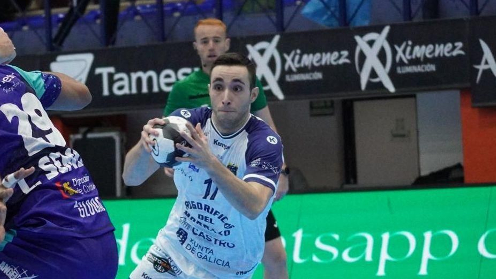 Manu Pérez firma una extension de contrato por dos temporadas con el club morracense.