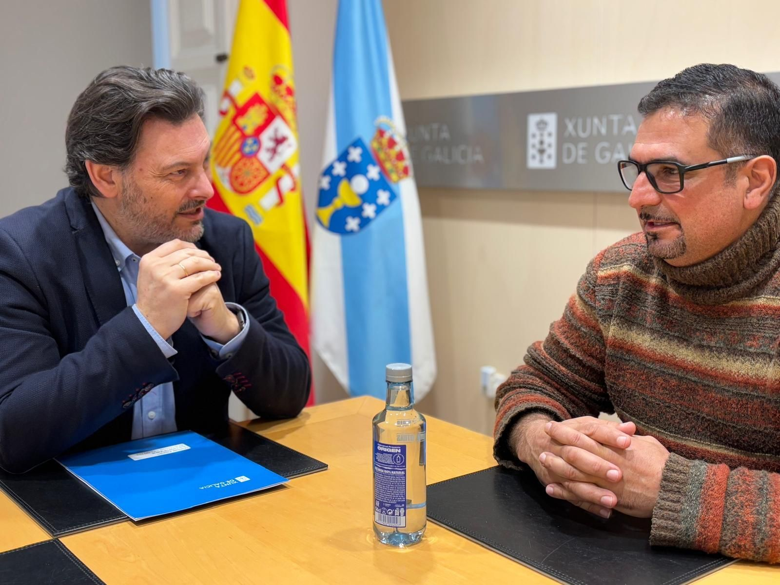 Miranda analiza con el responsable del Centro Galego de Zug los proyectos culturales para reforzar el vínculo con la tierra y divulgar la riqueza cultural gallega.