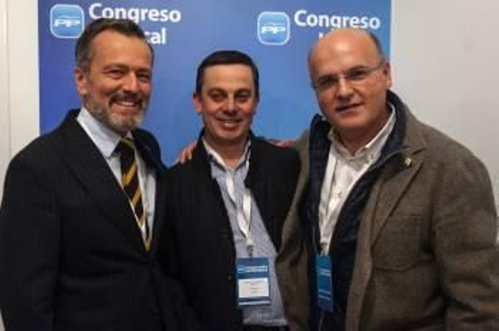 Agustín Hernández, José Luis González e Manuel Baltar, onte en Piñor.