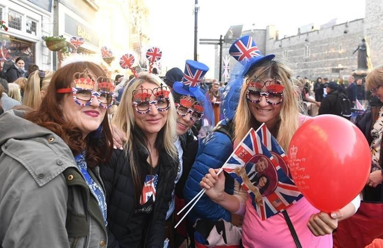 El ambiente previo de la boda del príncipe Harry y Meghan Markle 26