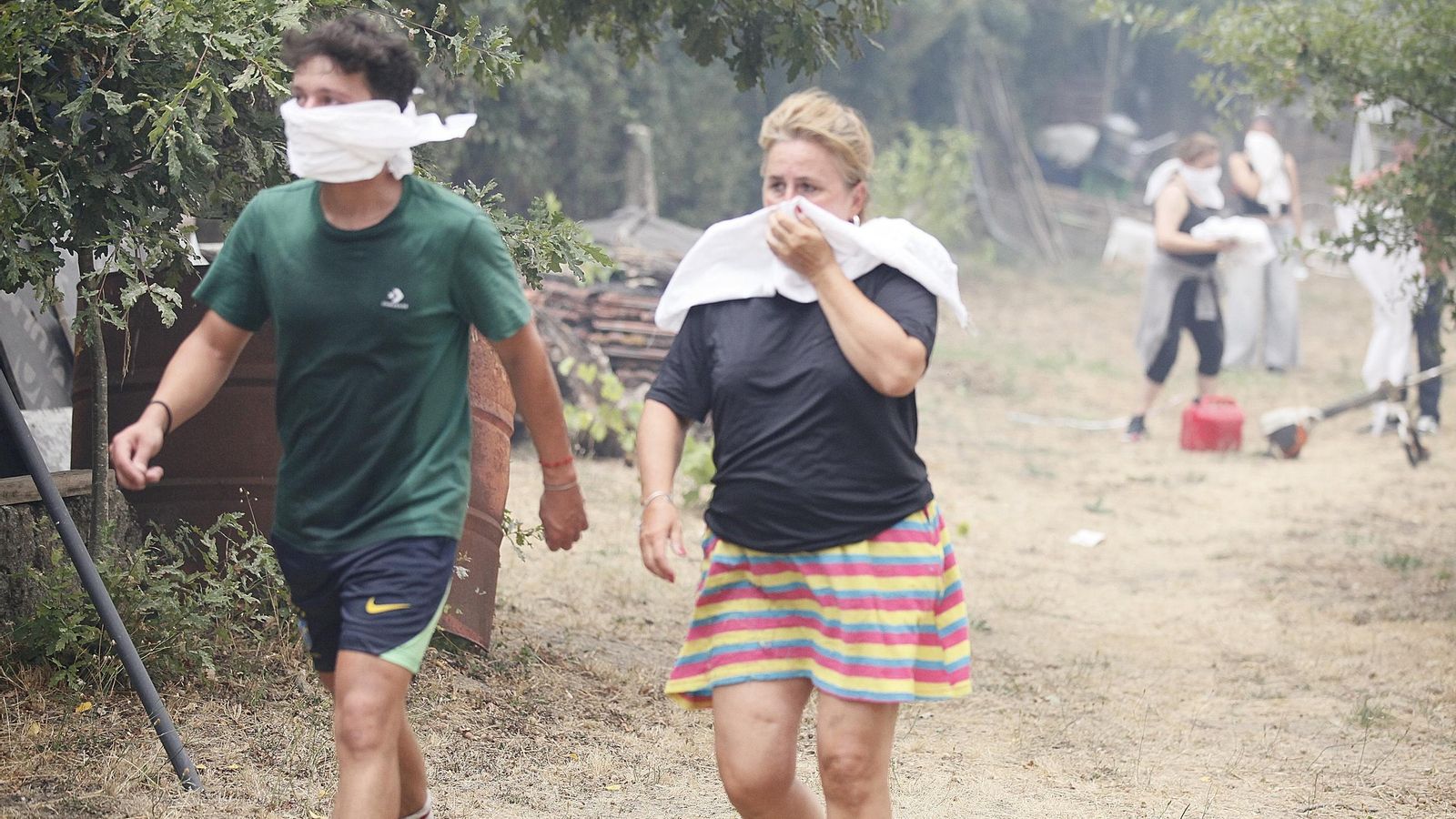 Galería | El fuego rodea Ourense