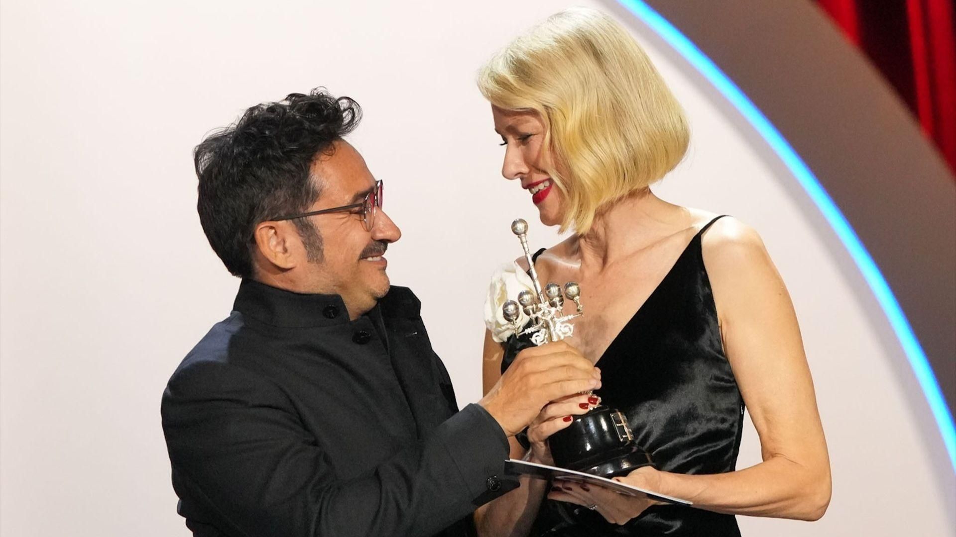 Naomi Watts recibe el Premio Donostia y reivindica el papel de las mujeres mayores en el cine