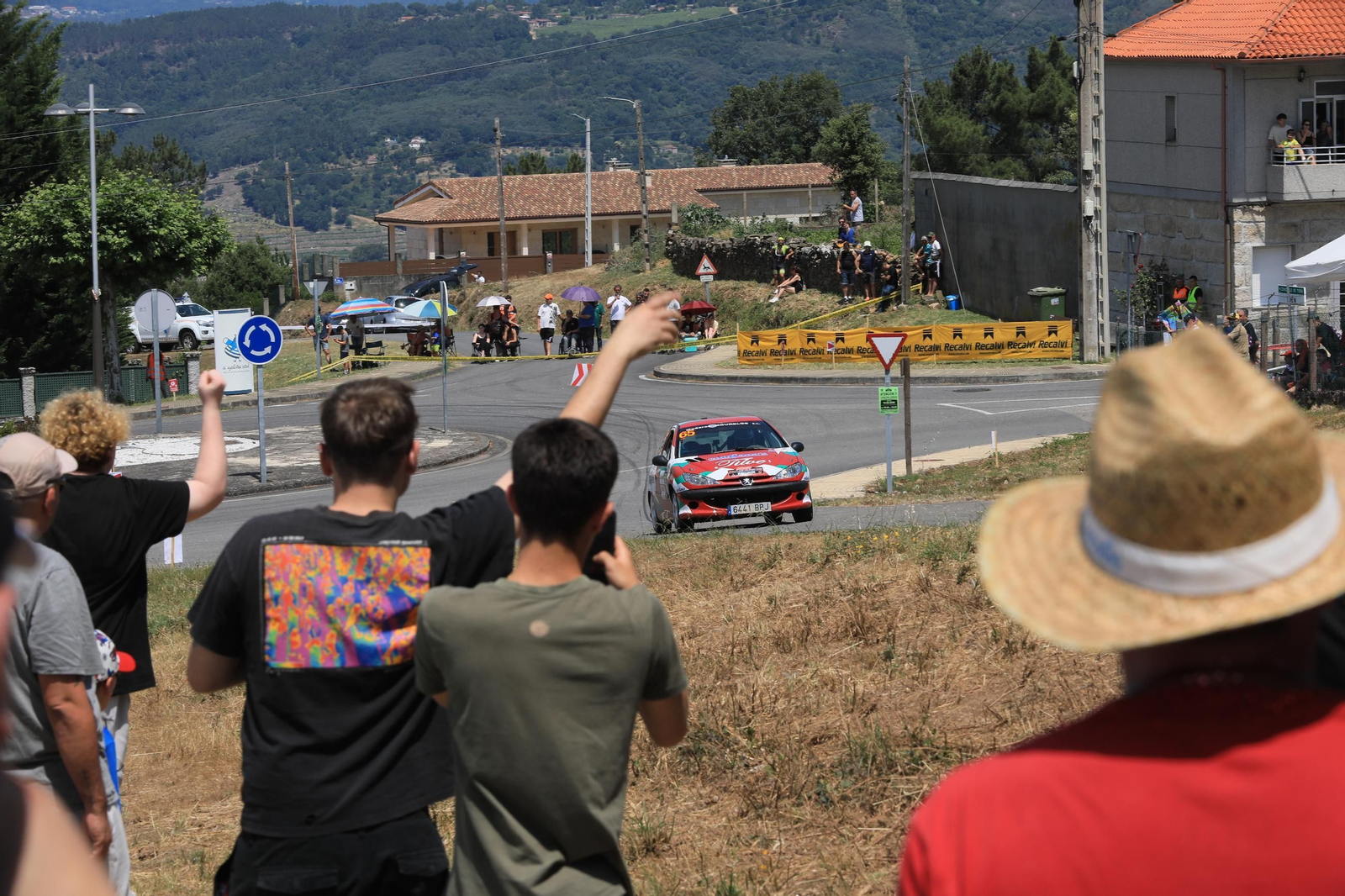 Galería | El público disfruta del Rally de Ourense en el tramo Cartelle-Toén, en fotos