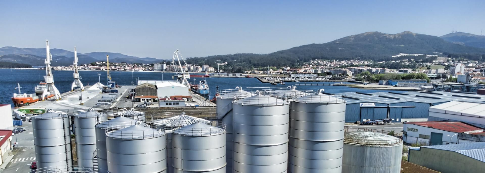 Instalaciones en la zona de mercancías del Puerto de Vilagarcía de Arousa.