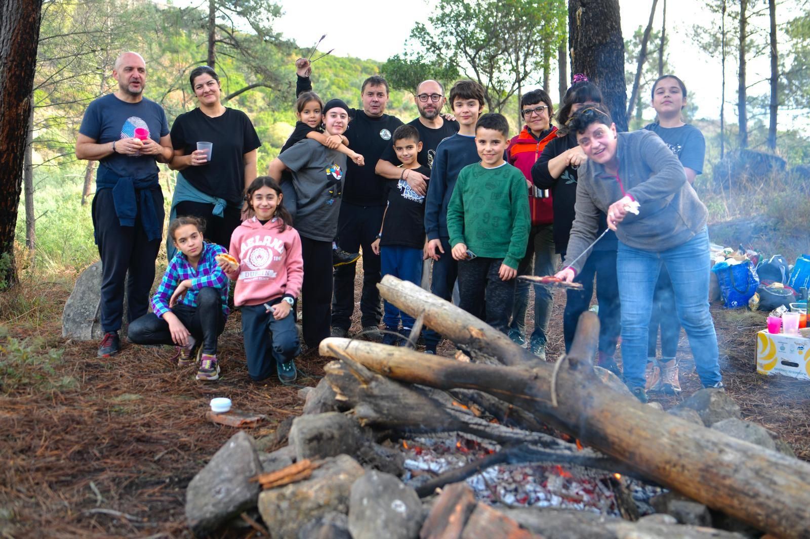 Galería | Montealegre se llena de familias que celebran magosto al aire libre