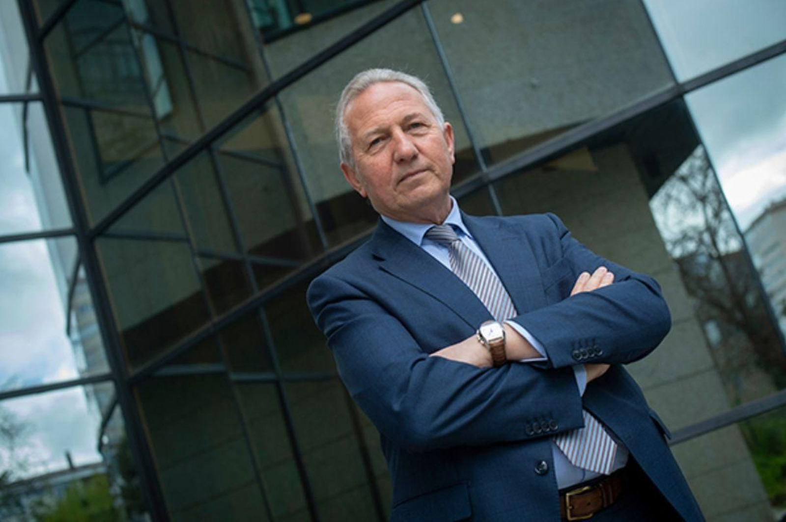 El decano de los procuradores vigueses, José Antonio Fandiño.