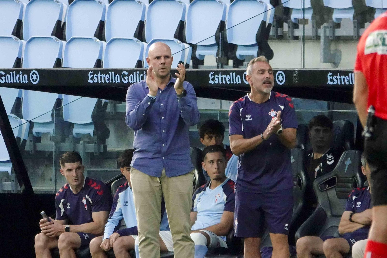 El entrenador del Celta Fortuna, Fredi Álvarez, ante el Sabadell.