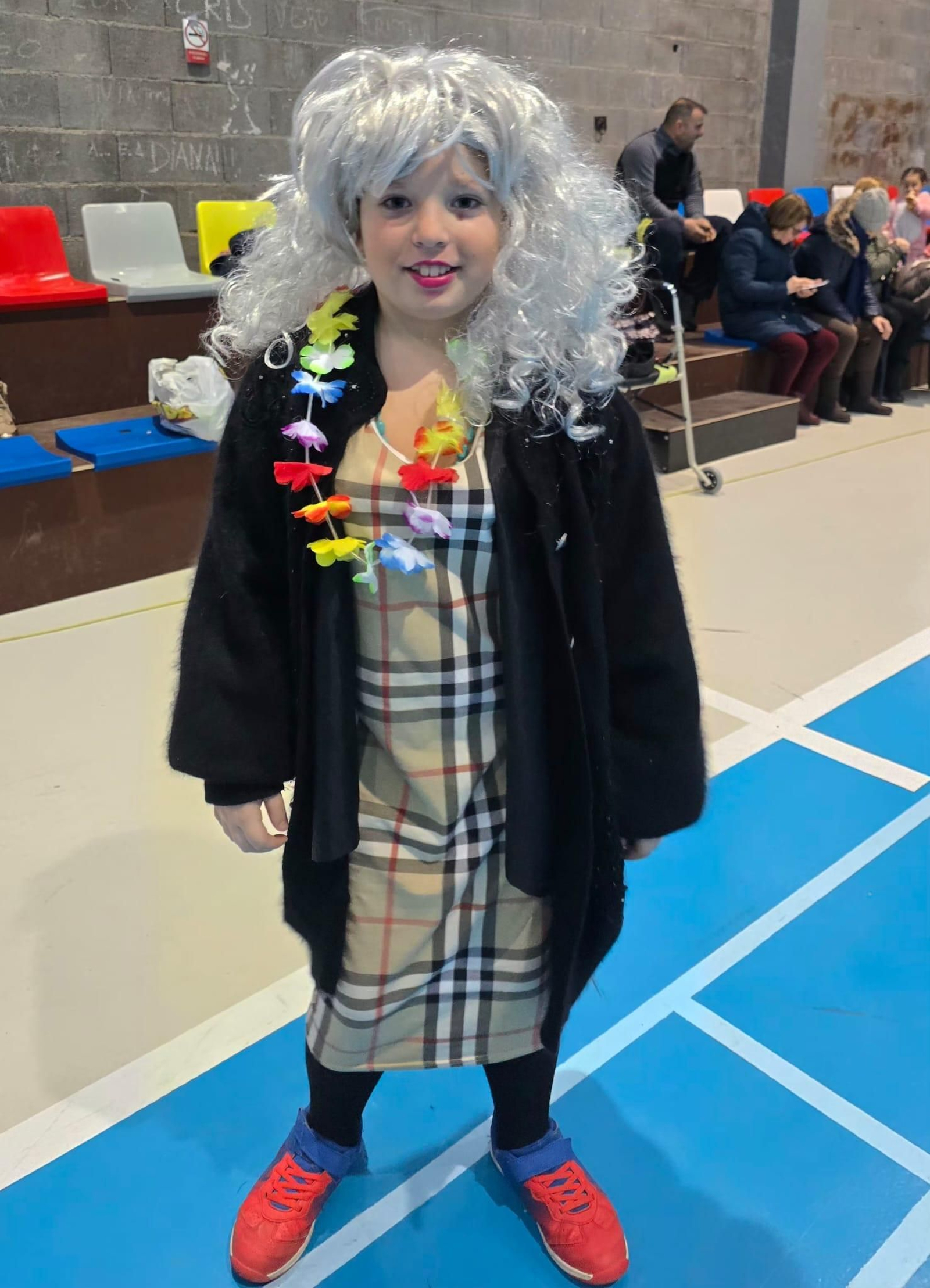 Galería | Castro Caldelas celebra a su Entroido y entrega los premios a los mejores disfraces