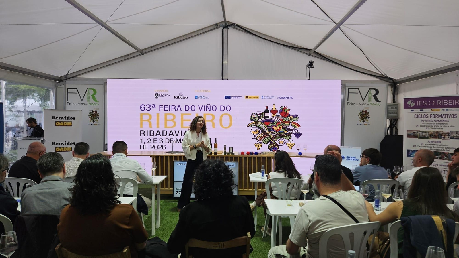 O IES O Ribeiro participou na Feira do Viño de Ribadavia