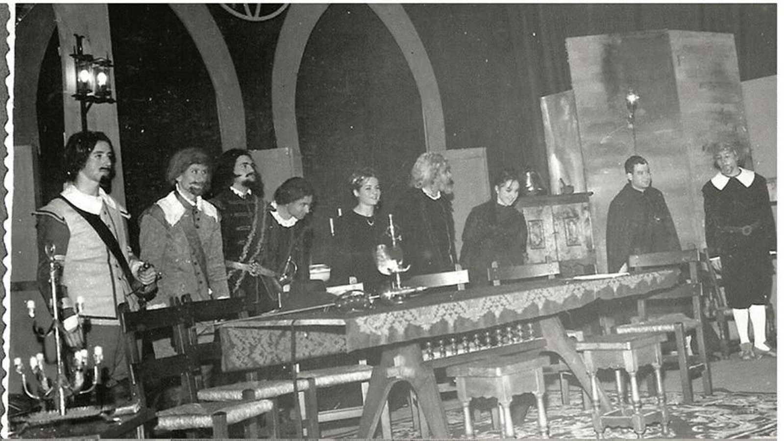 El grupo de Teatro Valle Inclán en 1966.